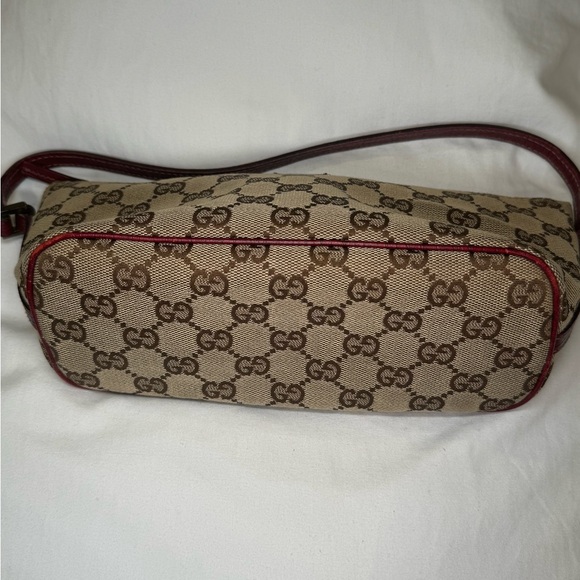 Gucci women’s vintage hand bag - Picture 4 of 7
